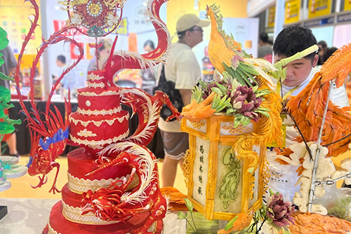 2024上海華食展“龍”重登場(chǎng)！